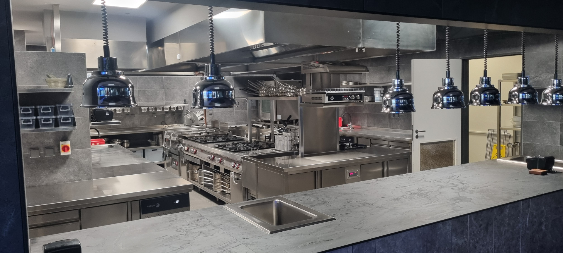 Kuchyně v LOBSTERU v Olomouci